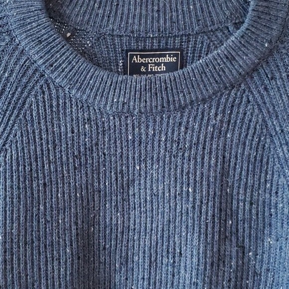 ABERCROMBIE & FITCH WOOL TEXTURED CREW NECK SWEATER MEN'S MEDIUM HEATHERED BLUE - Picture 4 of 10